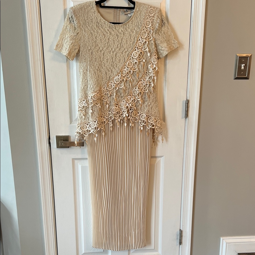 1980s S.L. Fashions Beige Lace Midi Dress SZ 8